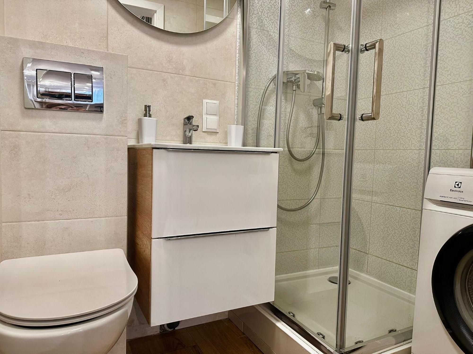 Lägenhet Chmielna 106 - Free Parking - Duzy Balkon Warszawa