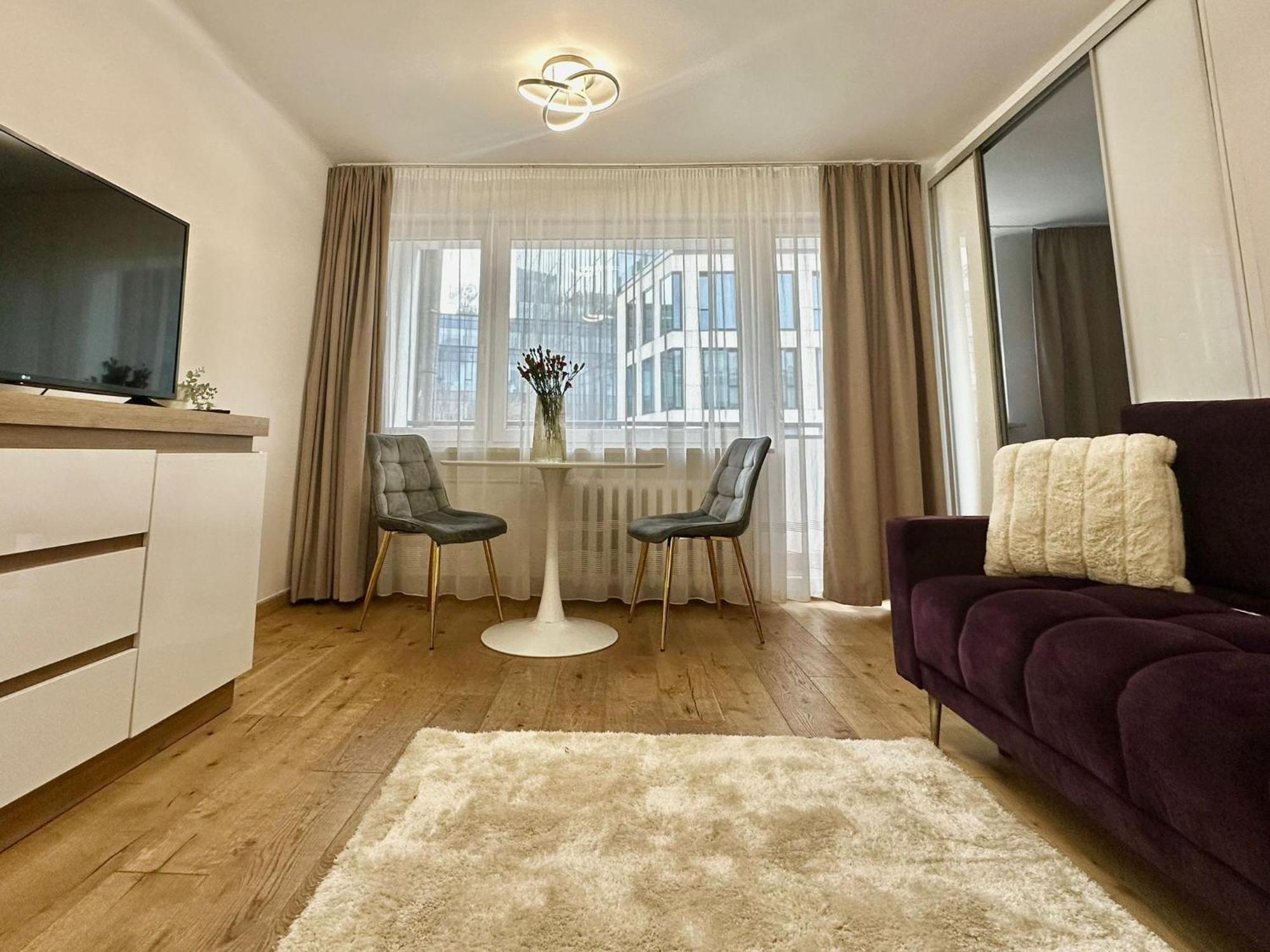 Chmielna 106 - Free Parking - Duzy Balkon * Warszawa